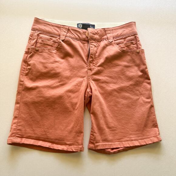 Democracy Pink Shorts Womens 4 Petite AbSolution 5in Inseam Golf Shorts - Picture 1 of 10